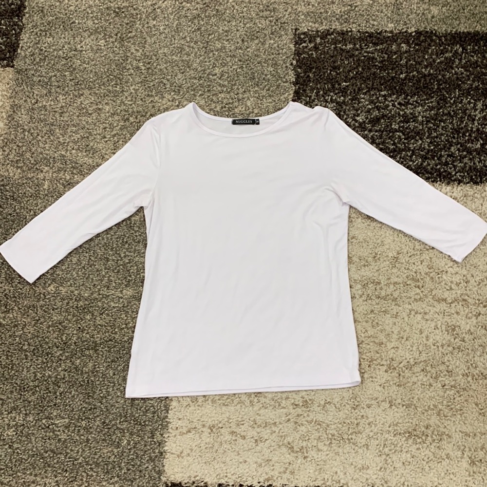 Nuggles brand white stretchy layering top. Brand new, never worn. 3/4 sleeve.